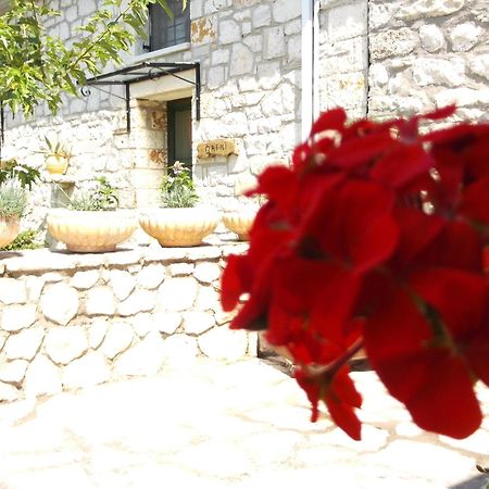 Sivros Stone Cottages Bagian luar foto