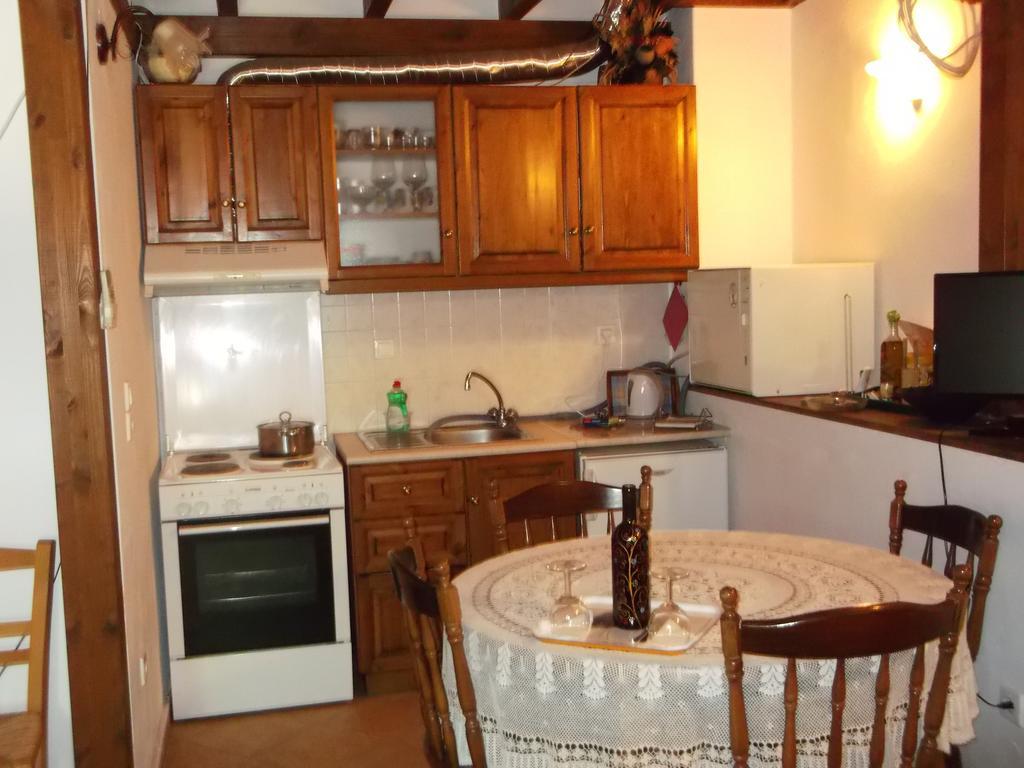 Sivros Stone Cottages Bagian luar foto