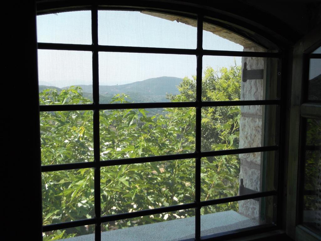 Sivros Stone Cottages Bagian luar foto
