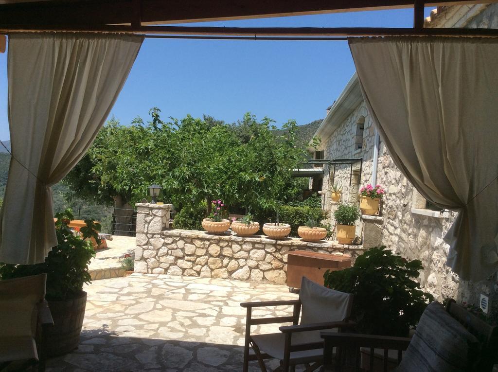 Sivros Stone Cottages Bagian luar foto