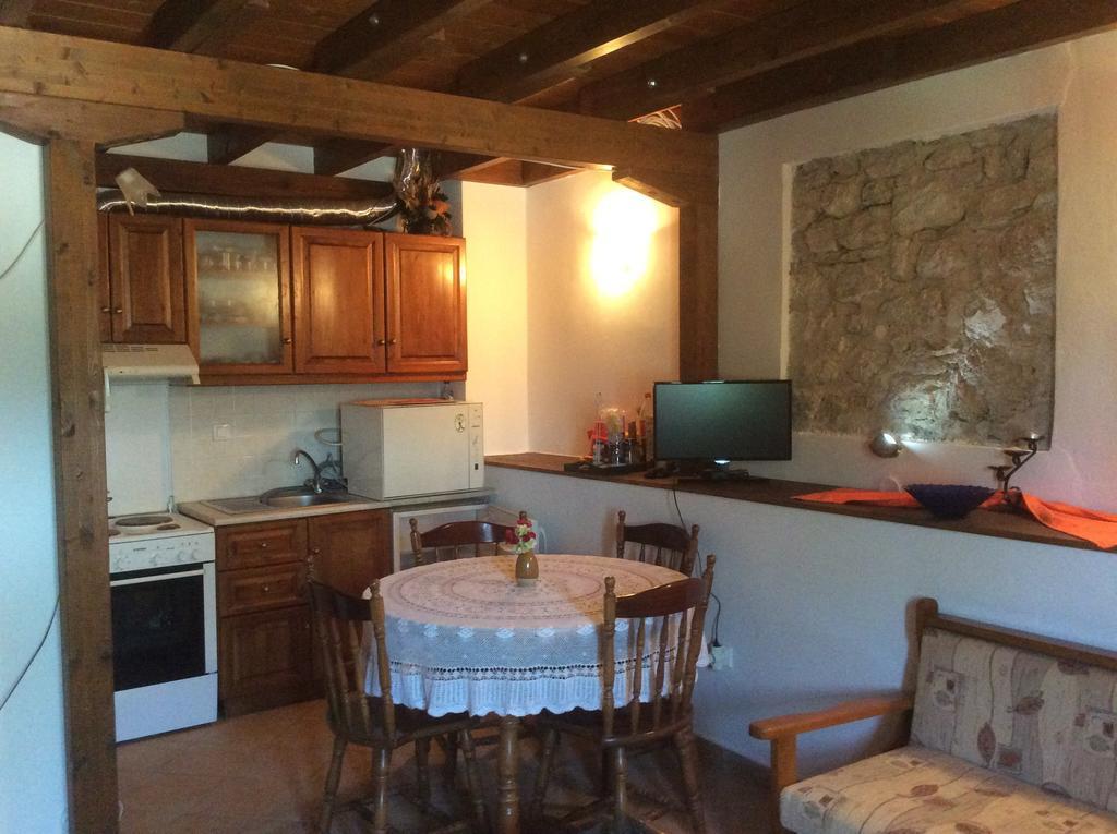 Sivros Stone Cottages Bagian luar foto
