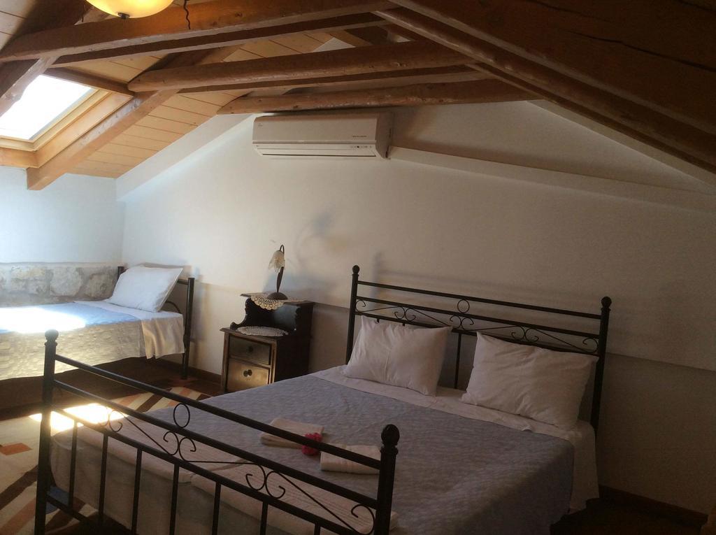Sivros Stone Cottages Bagian luar foto